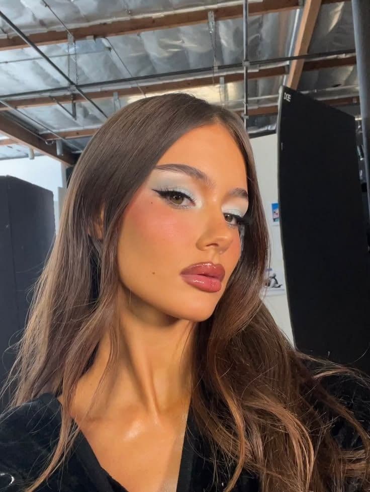 Blue Makeup