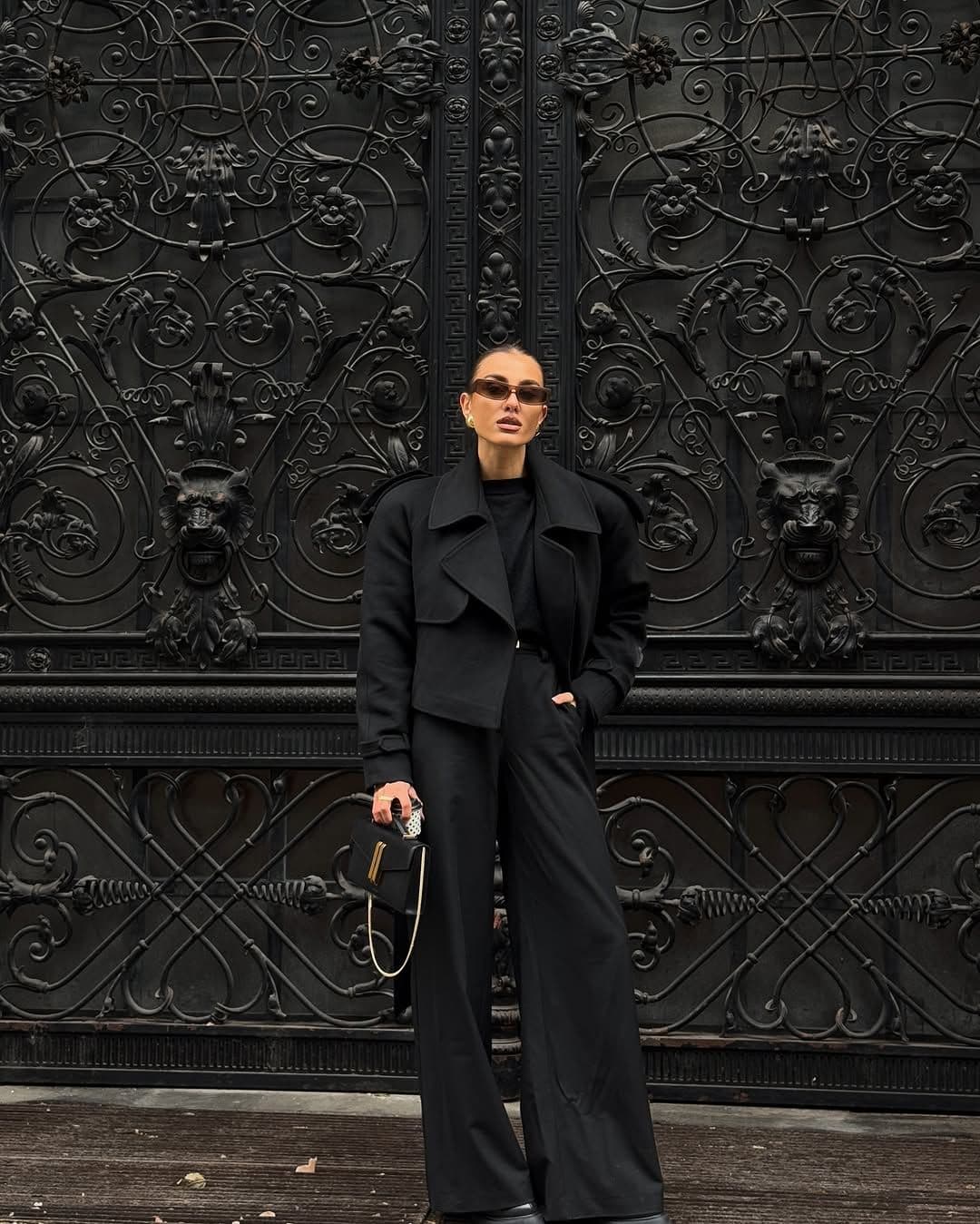 Demellier Black Vancouver Clutch Bag